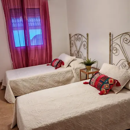 Апартаменти Maribel 2 Capacidad 5 Personas Коніль-де-ла-Фронтера